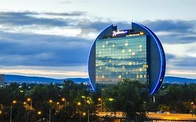 Radisson Blu Frankfurt 4*